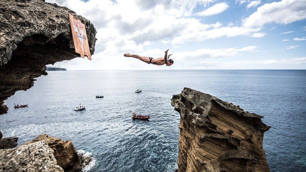 SeaBookings Your ultimate guide to the Red Bull Cliff Diving in the
