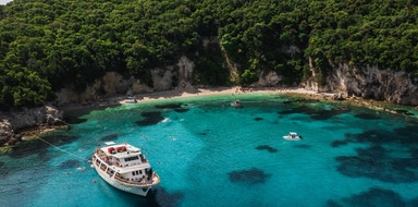 Full-day cruise to Blue Lagoon and Syvota from Lefkimmi