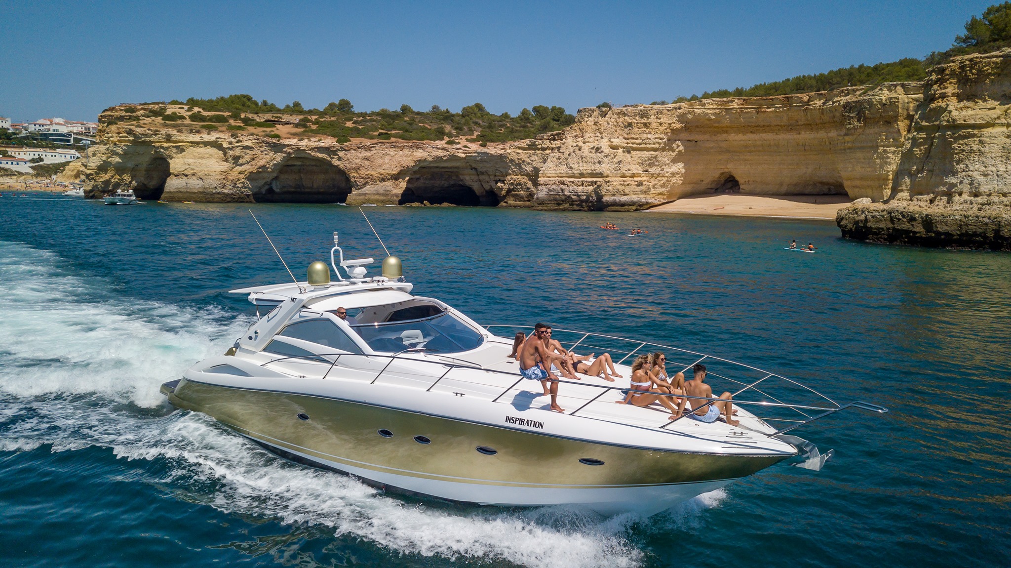 Book your private yacht in Albufeira