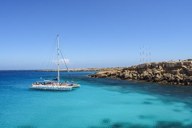 Passeio de barco com churrasco a partir de Jávea