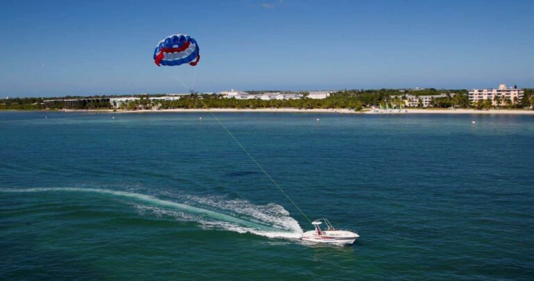 Historic Parasailing Tour in Key West