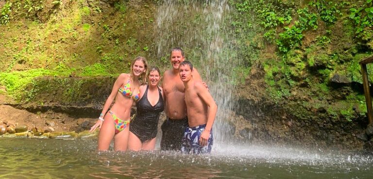 Cruzeiro privado de lancha rápida em Rodney Bay