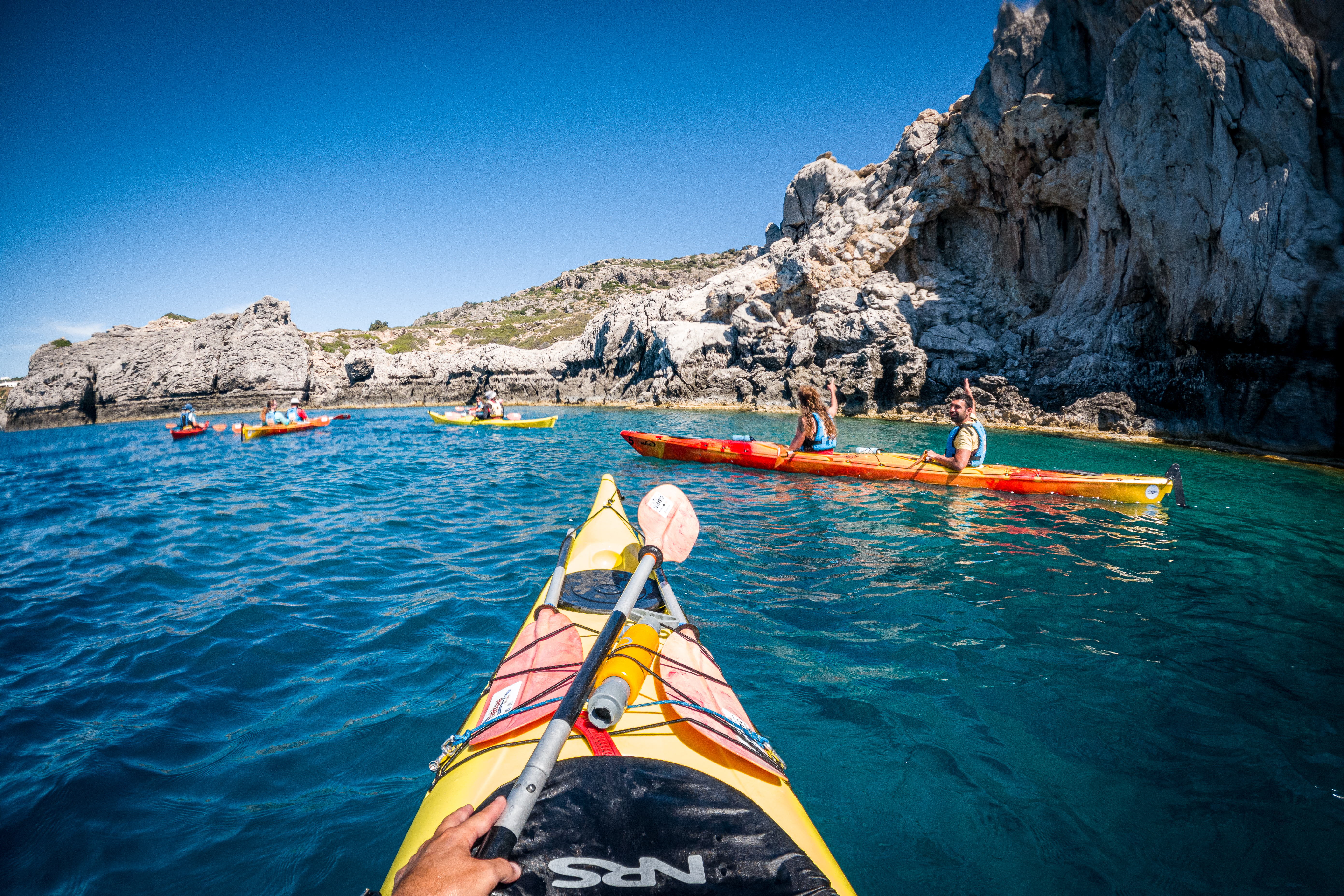 Excursión en kayak por Rodas