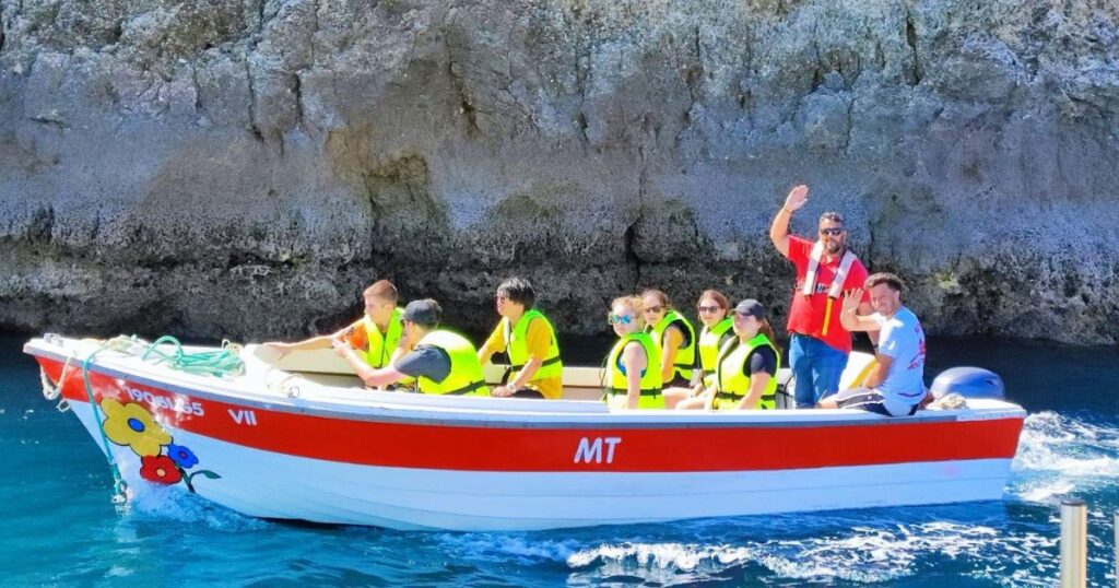 Visita à Gruta Lagos Bom Dia 