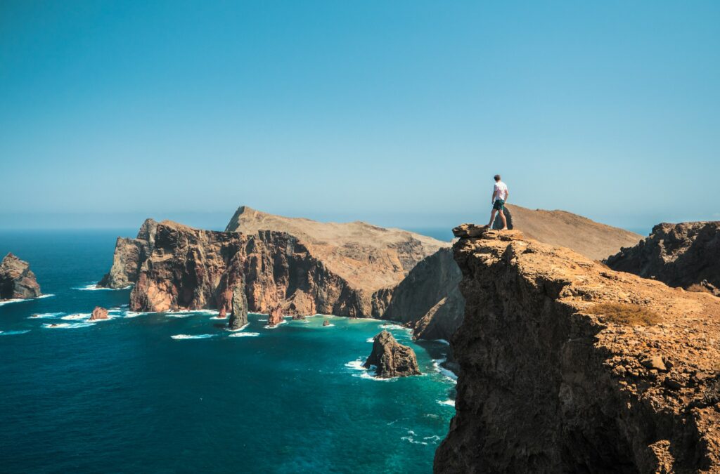 Madeira voor soloreizigers: Ontdek de beste activiteiten en verborgen plekjes van het eiland