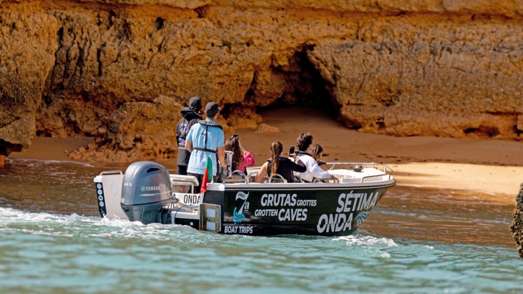 Excursión privada en barco por Benagil y la playa