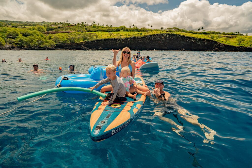 Excursión de avistamiento de delfines y buceo en Kailua-Kona