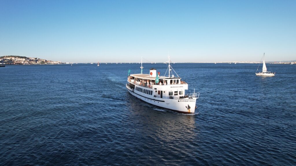 Lissabon Zonsondergang Cruise met Muziek