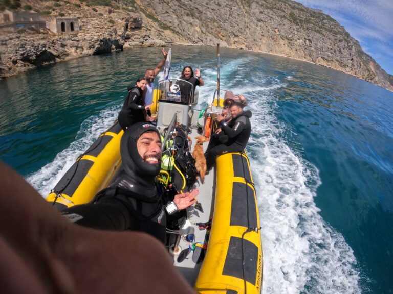 Experimente o Mergulho + Passeio de Barco no Parque Natural da Arrábida