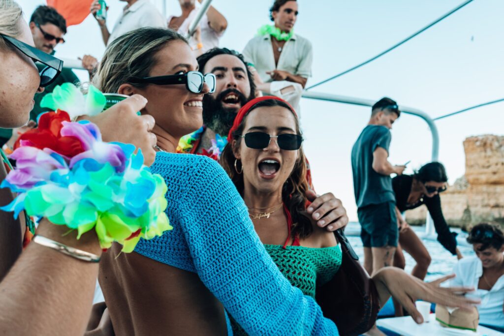 Fiesta en barco en Lagos - Booze Cruise