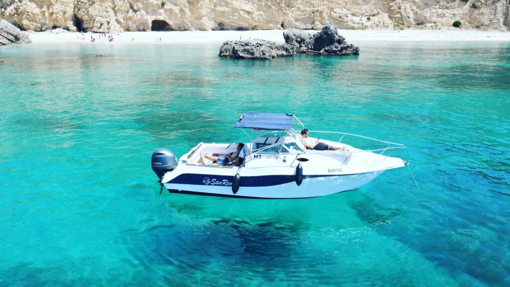 Boat Tour Along Sesimbra Coast