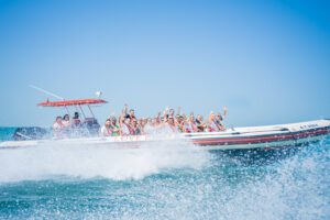 Sightseeing Boat Tour around Dubai Marina – 60 min