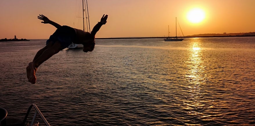 Cruzeiro ao pôr do sol em Vilamoura