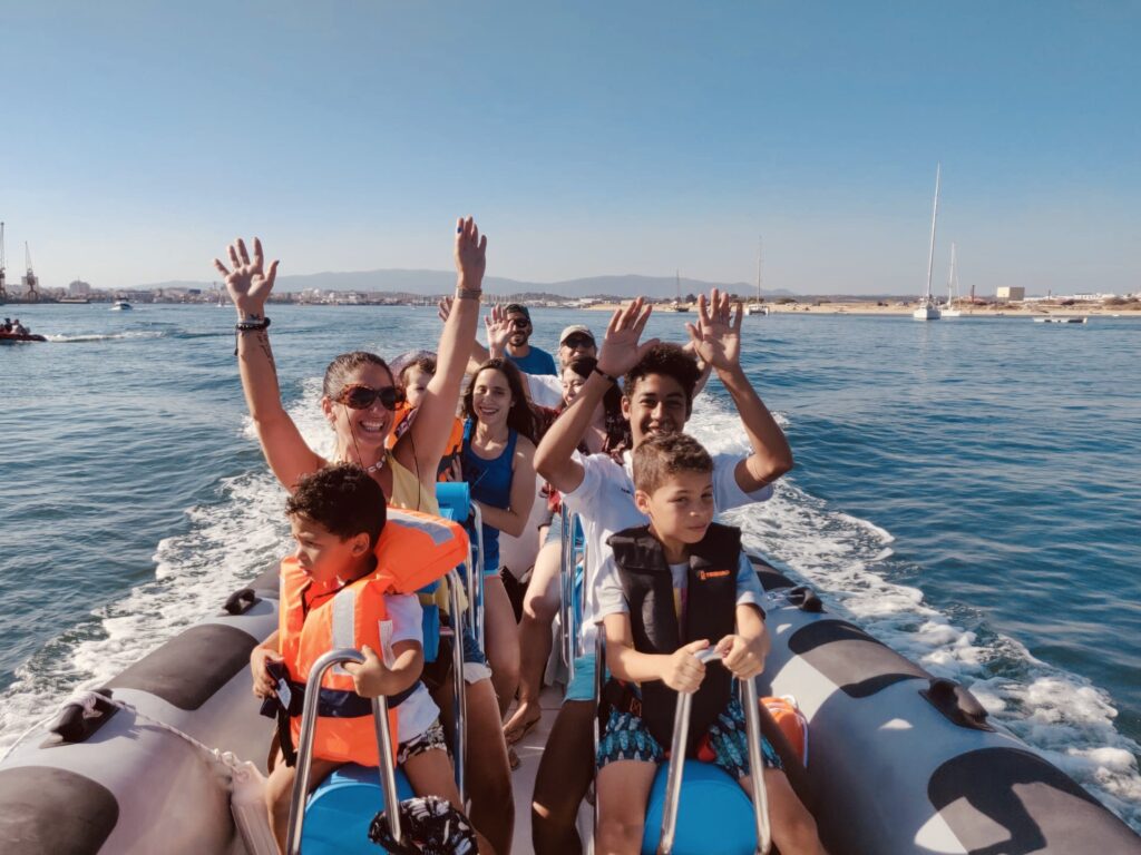 Excursión a Benagil y Playa Marinha desde Portimão