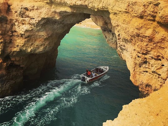 Armação de Pêra: Private Tour Benagil 1h