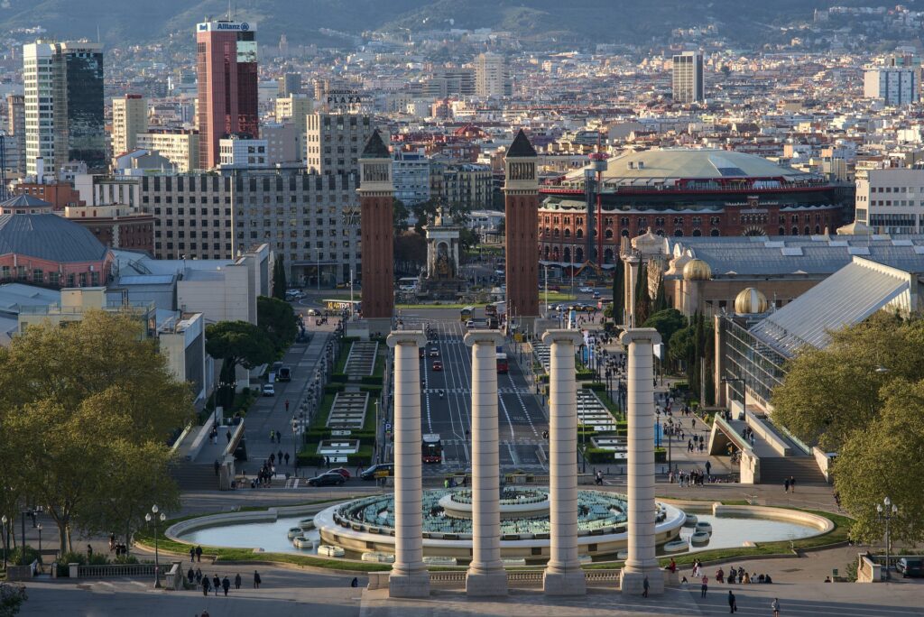 Consejos para hacer un viaje económico para estudiantes en Barcelona