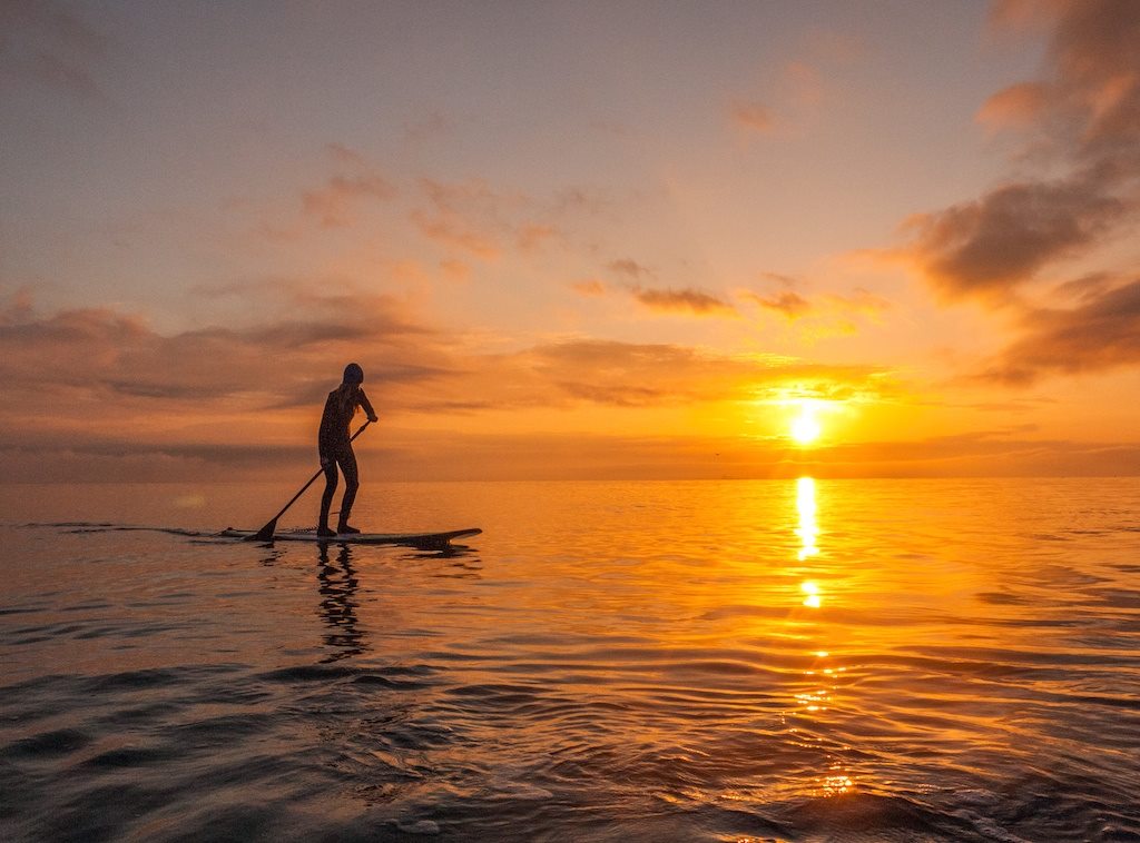 Even in December you can enjoy a SUP tour without wetsuit