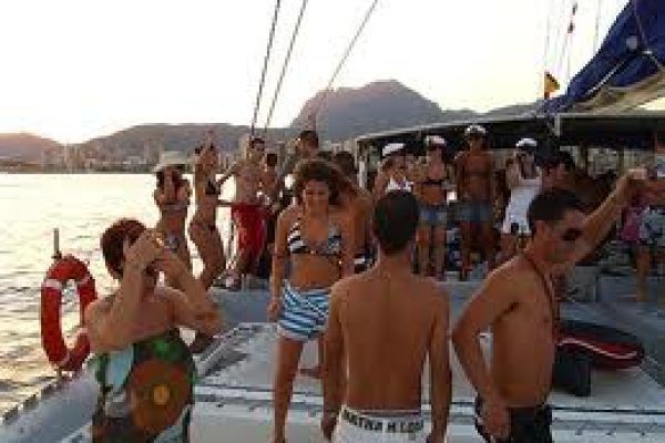 10115-booze-cruise-valencia-1659628478