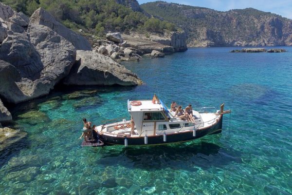 10523-rent-a-boat-in-ibiza-1663678968