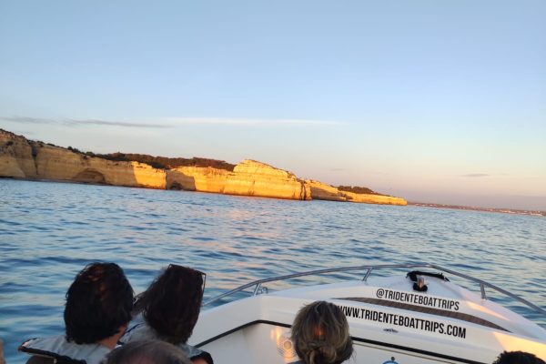 10868-boat-ride-algarve-1678960850