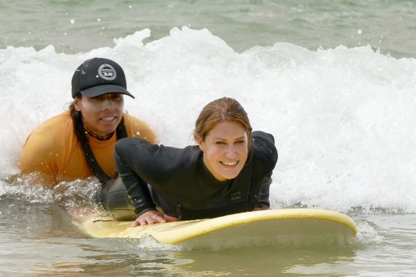 10996-private-surf-lesson-in-vilamoura-1696862688