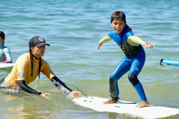 11001-small-group-surf-lesson-in-vilamoura-1696867991