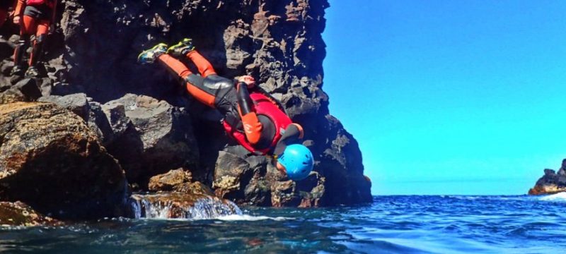 11738-let-s-go-for-coasteering-in-azores-1670950829