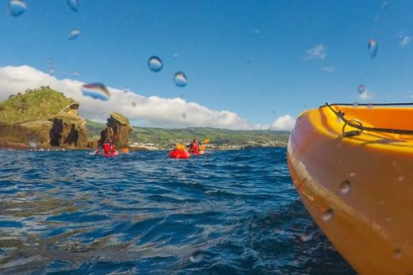 11743-enjoy-kayak-in-azores-1670950973