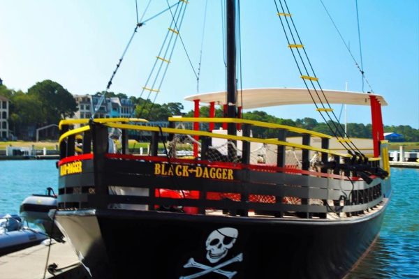 12072-pirate-boat-tour-in-hilton-head-1671286088