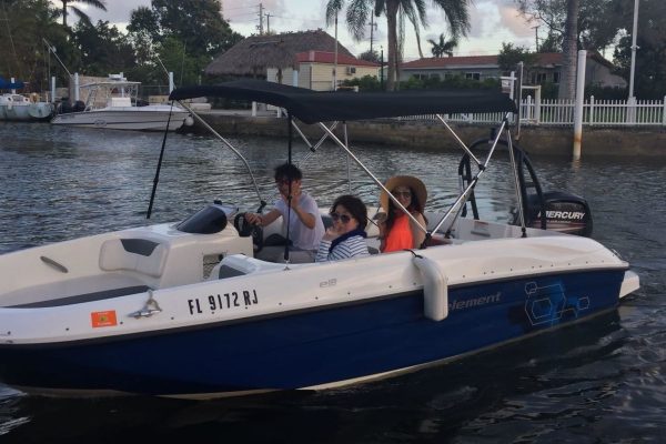 12617-private-boat-rental-in-miami-6pax-1675357800