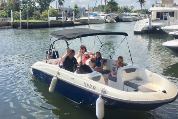 12618-private-boat-rental-in-miami-6pax-1675357800