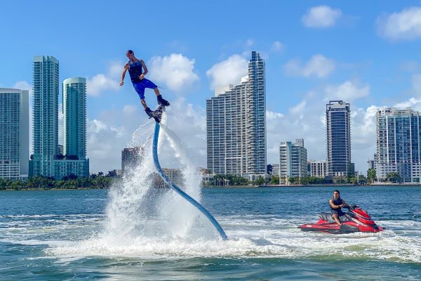 12710-flyboard-lesson-in-miami-1671625557