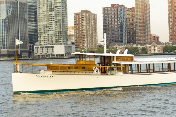 13210-ny-boat-cruise-with-champagne-cheese-1672424446