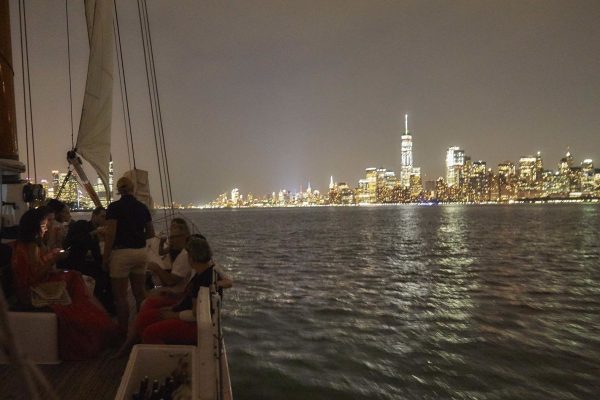 13317-nyc-lights-sail-1672679457