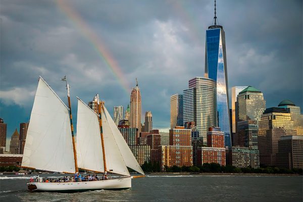 13324-boat-tour-to-the-statue-of-liberty-1672418392