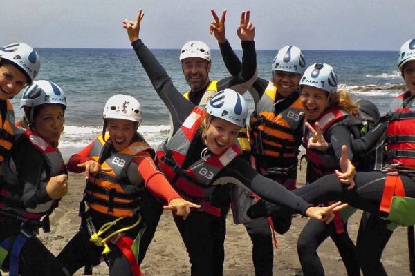 1359-coasteering-is-great-to-do-with-a-bunch-of-friends-1575397550