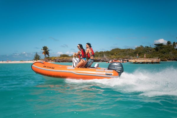 13868-mini-boat-with-snorkeling-in-las-croabas-1672941644