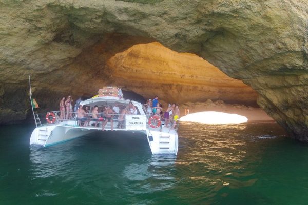 1405-benagil-cave-boat-trip-from-albufeira-1575397568