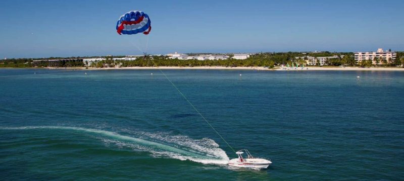 14104-historic-parasailing-tour-in-key-west-1674748754