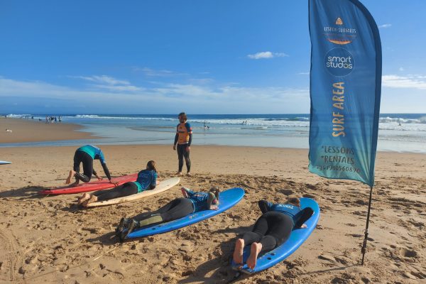 14570-surf-lesson-in-lisbon-carcavelos-1673624603