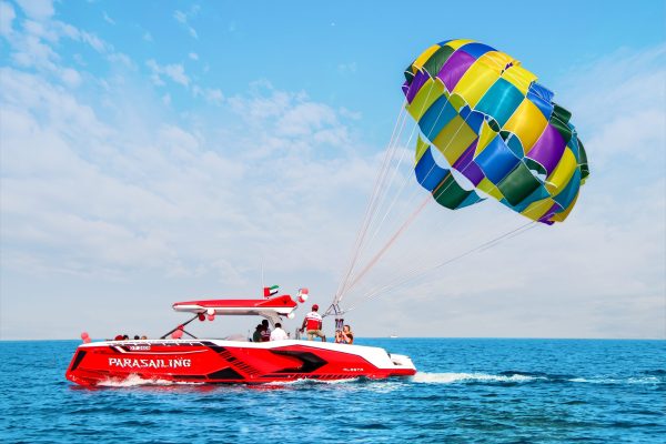 16536-parasailing-ride-in-dubai-jbr-beach-1675090419