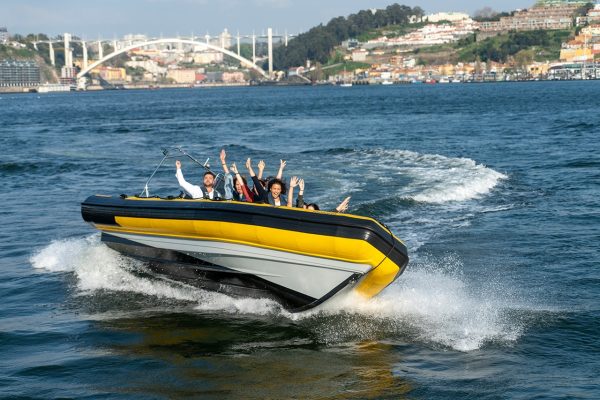 17279-speed-boat-tour-in-douro-river-1676477477