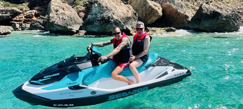 18186-jet-ski-rental-without-a-licence-in-ibiza-1678030097