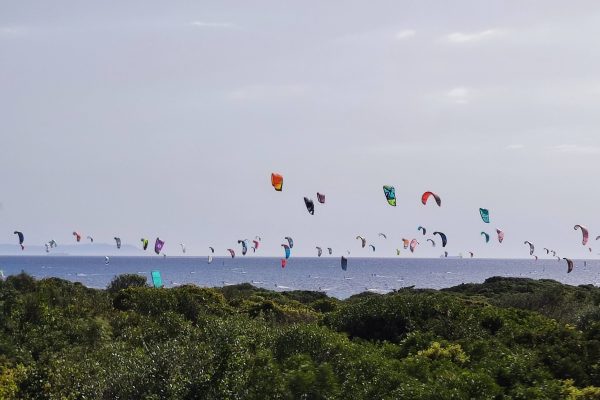 18651-learn-to-kitesurf-in-tarifa-1678707560