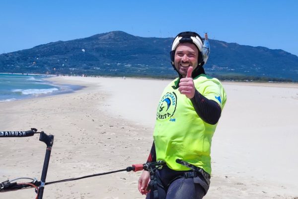 18653-learn-to-kitesurf-in-tarifa-1678707560