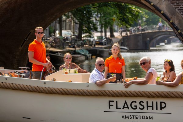 18706-canal-boat-cruise-in-amsterdam-1679063187