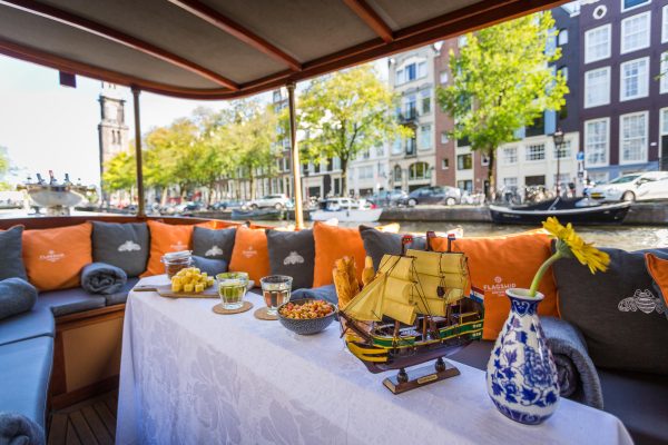 18712-luxury-boat-tour-in-amsterdam-1679066079