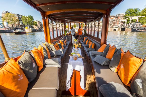 18715-luxury-boat-tour-in-amsterdam-1679066079