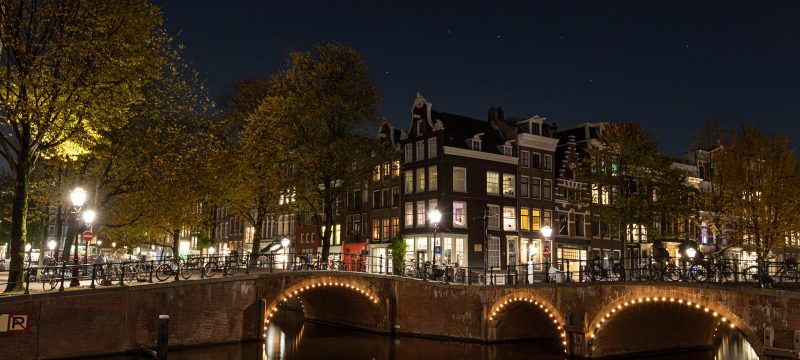 18721-evening-boat-cruise-in-amsterdam-1679063610