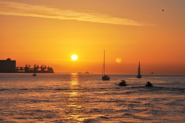 18806-sunset-sailing-tour-to-discover-lisbon-1679153871